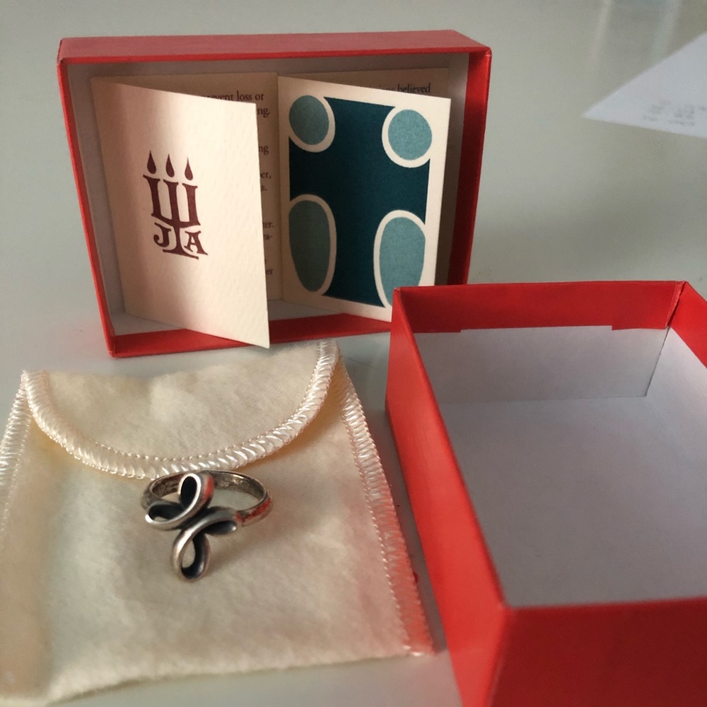 James Avery cross ring